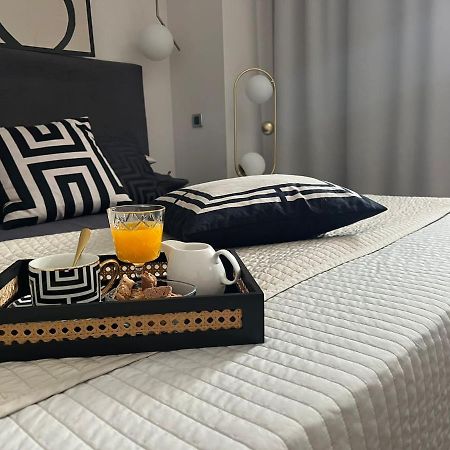 Arena Design Apartments With Free Private Parking And With A Terrace Pula Exteriör bild
